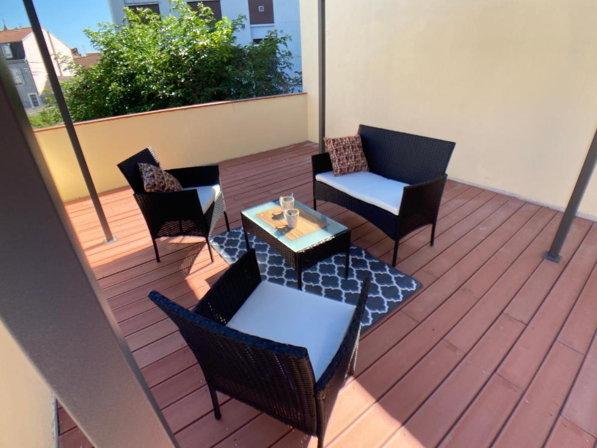 Studio Climatise Et Grande Terrasse Tarbes Centre Eksteriør bilde